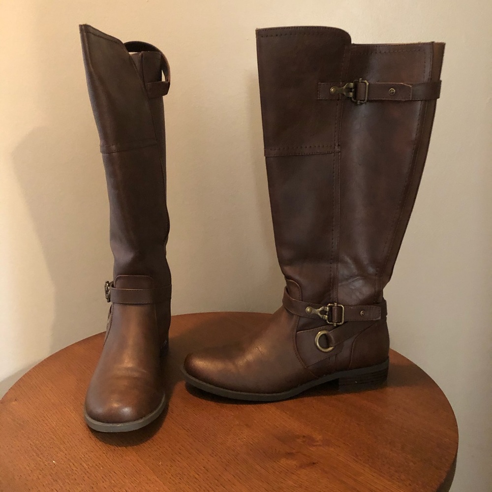 Tall brown boots